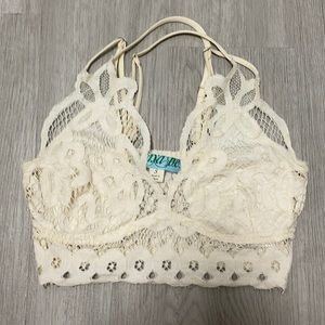Francescas Off-White Lace Bralette
